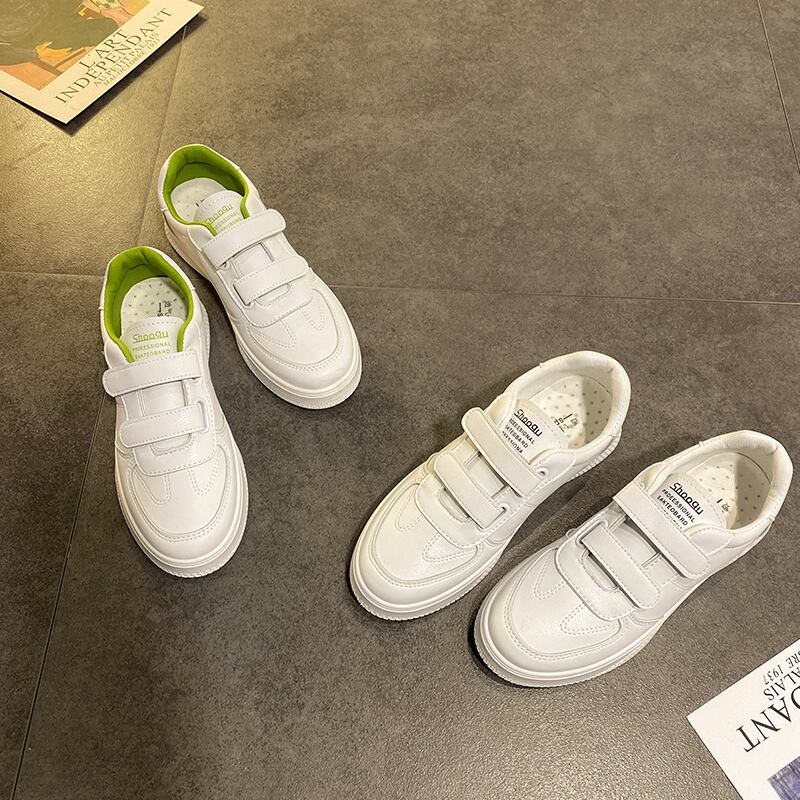 2020年春に新しいベルクロ小さな白い靴ネット赤いファッション学生野生の靴カジュアルボードシューズ潮 部族の婦人靴4840705