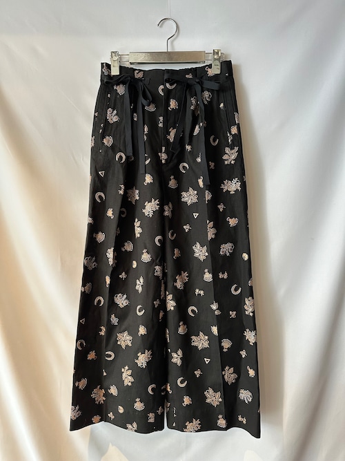 PONTI　Plant Foam Print Pants (Black)