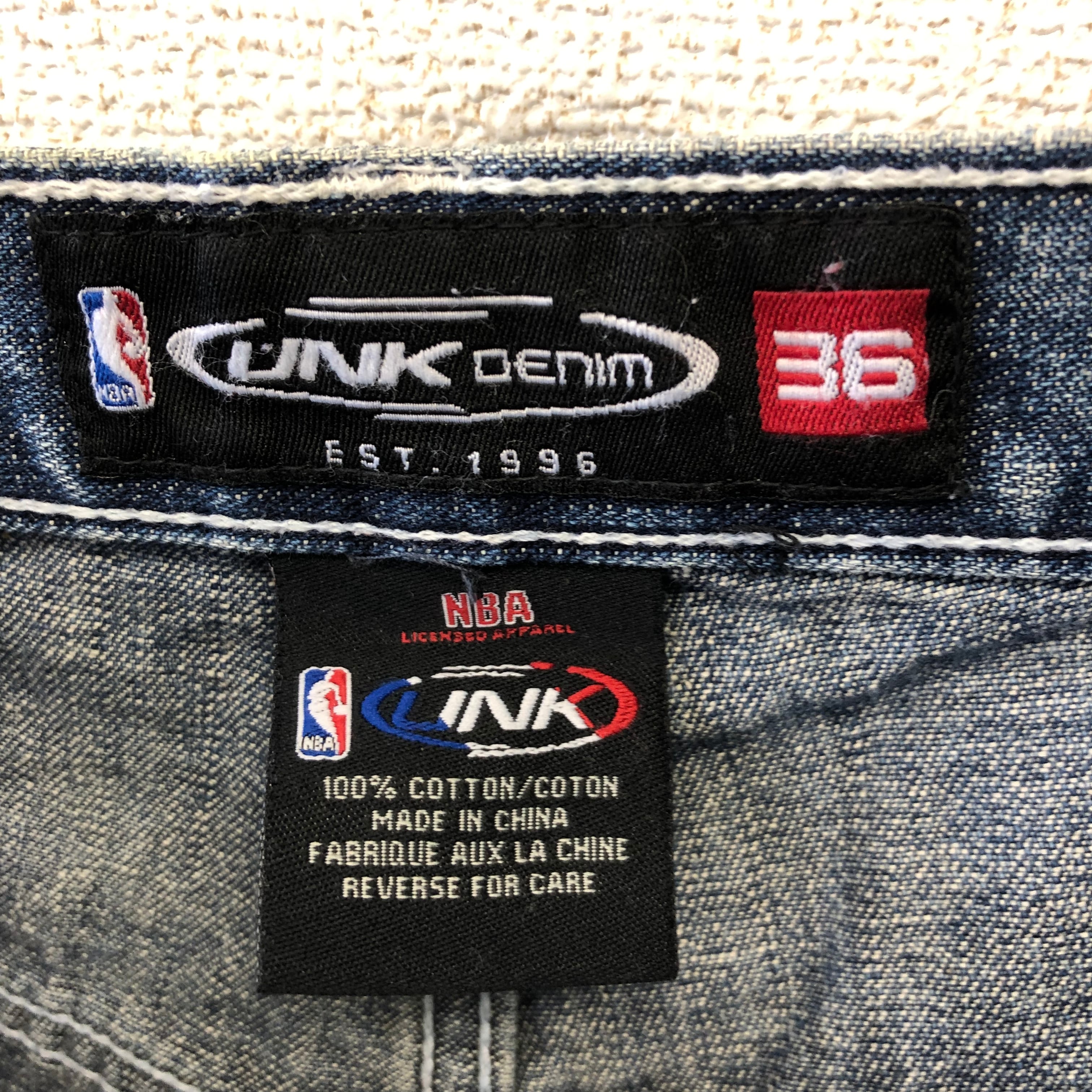 7121.NBA パッチワークデニム UNK DENIM チームロゴワッペン 36 古着 古着屋 埼玉 ストリート オンライン 通販 | 古着屋buyer's -vintage store- 7121.NBA パッチワークデニム UNK DENIM チームロゴワッペン 36 古着 古着屋 埼玉 ストリート オンライン 通販 | 古着屋buyer's -vintage store-