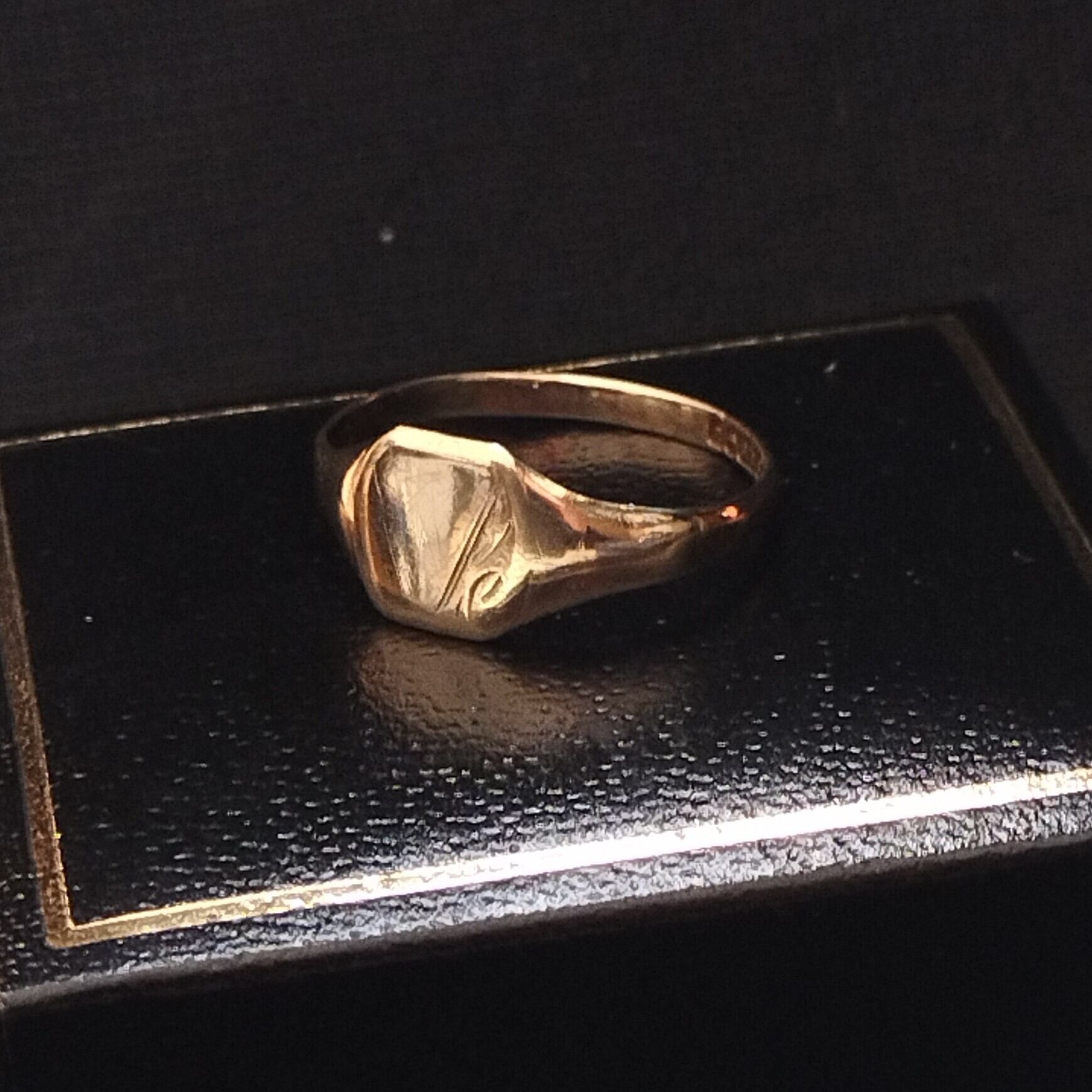 Vintage 9ct Gold Signet Ring 1971年UK | Antico