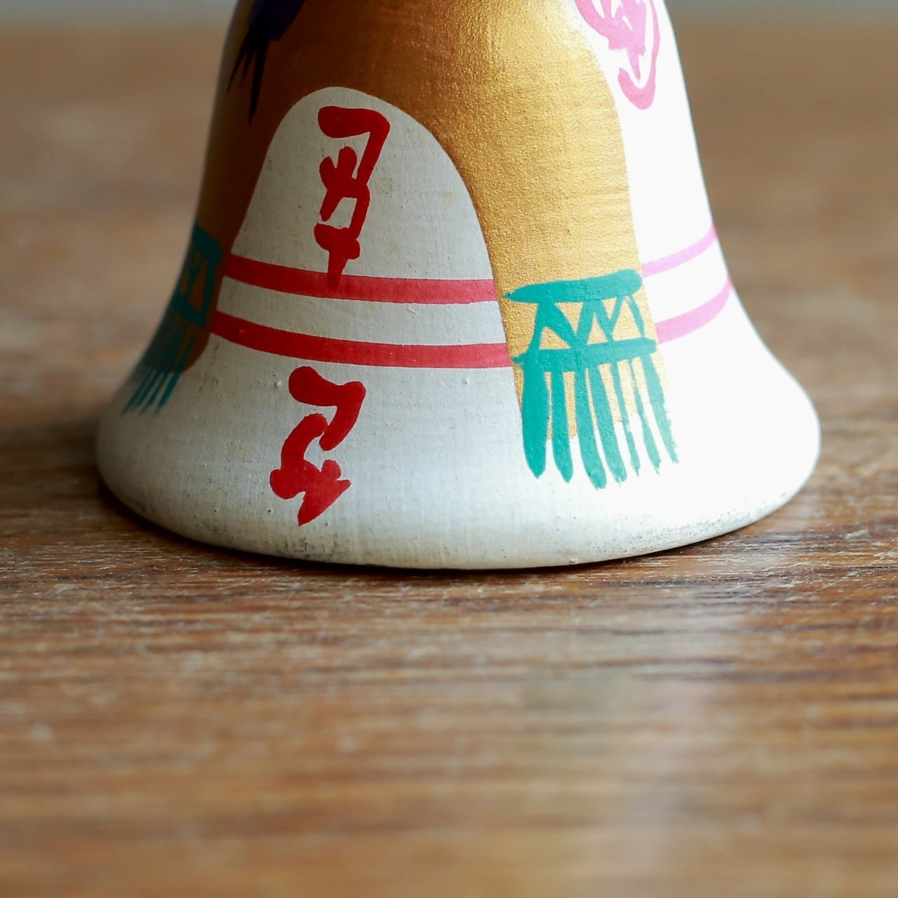 メキシコからやってきた、色彩豊かな呼び鈴｜陶器製 メキシカンベル