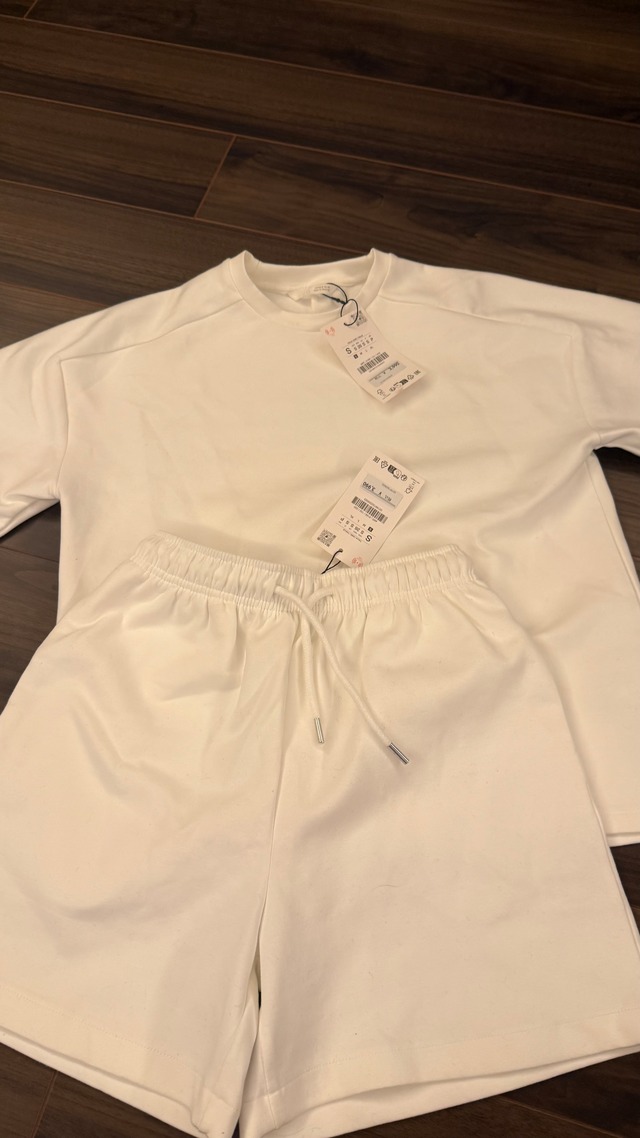 ZARA スウェットセットアップ