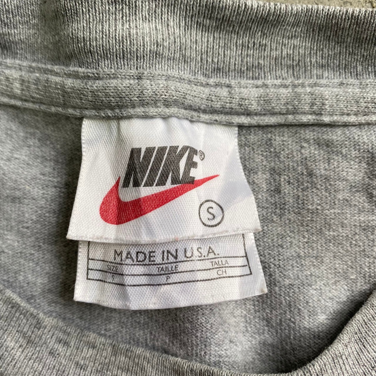90年代 USA製 NIKE ナイキ センターロゴパッチ Tシャツ メンズS-M相当 