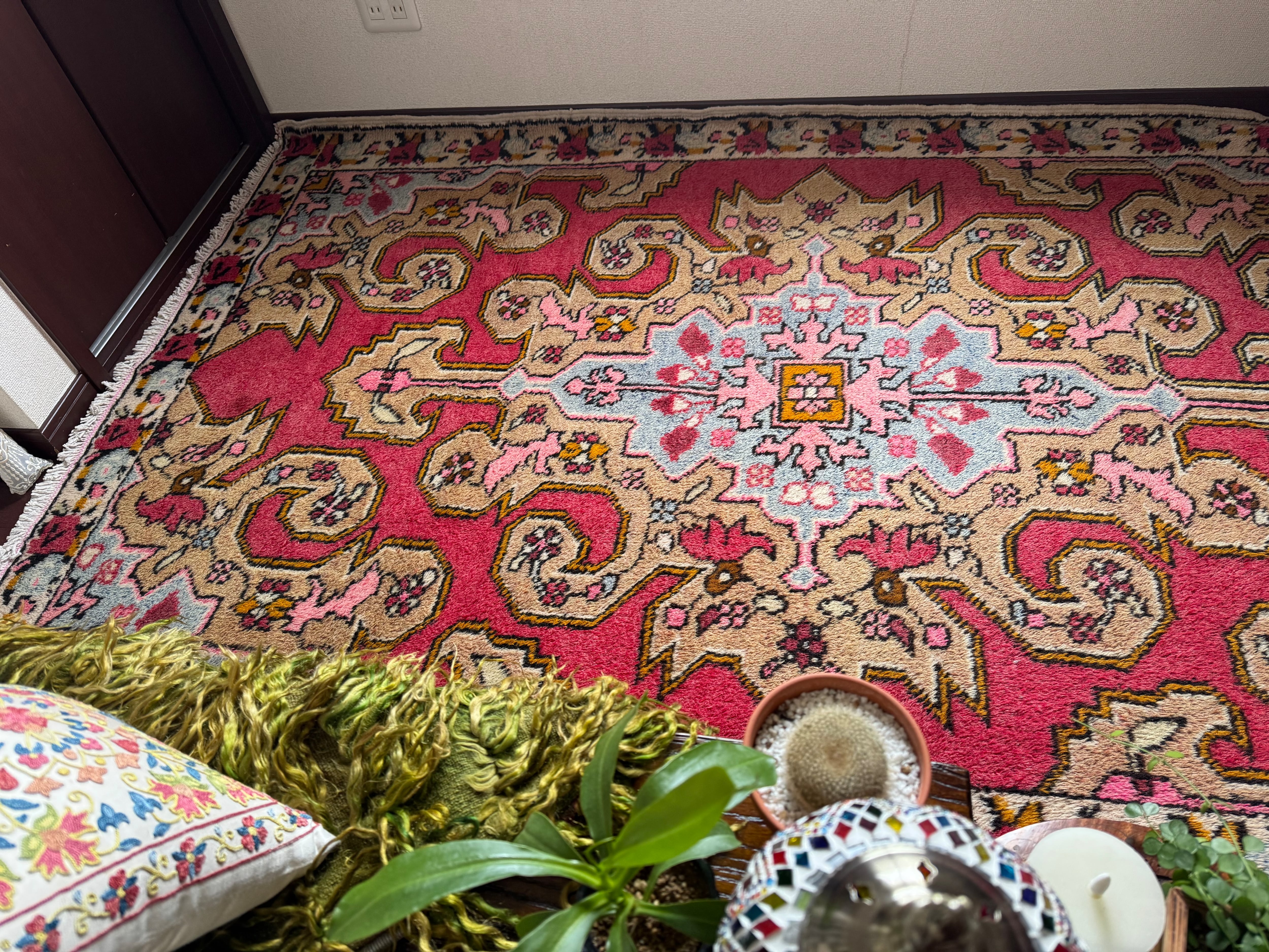 No.036 Vintage Avanos rug Original Eagle winged | aile.vintage