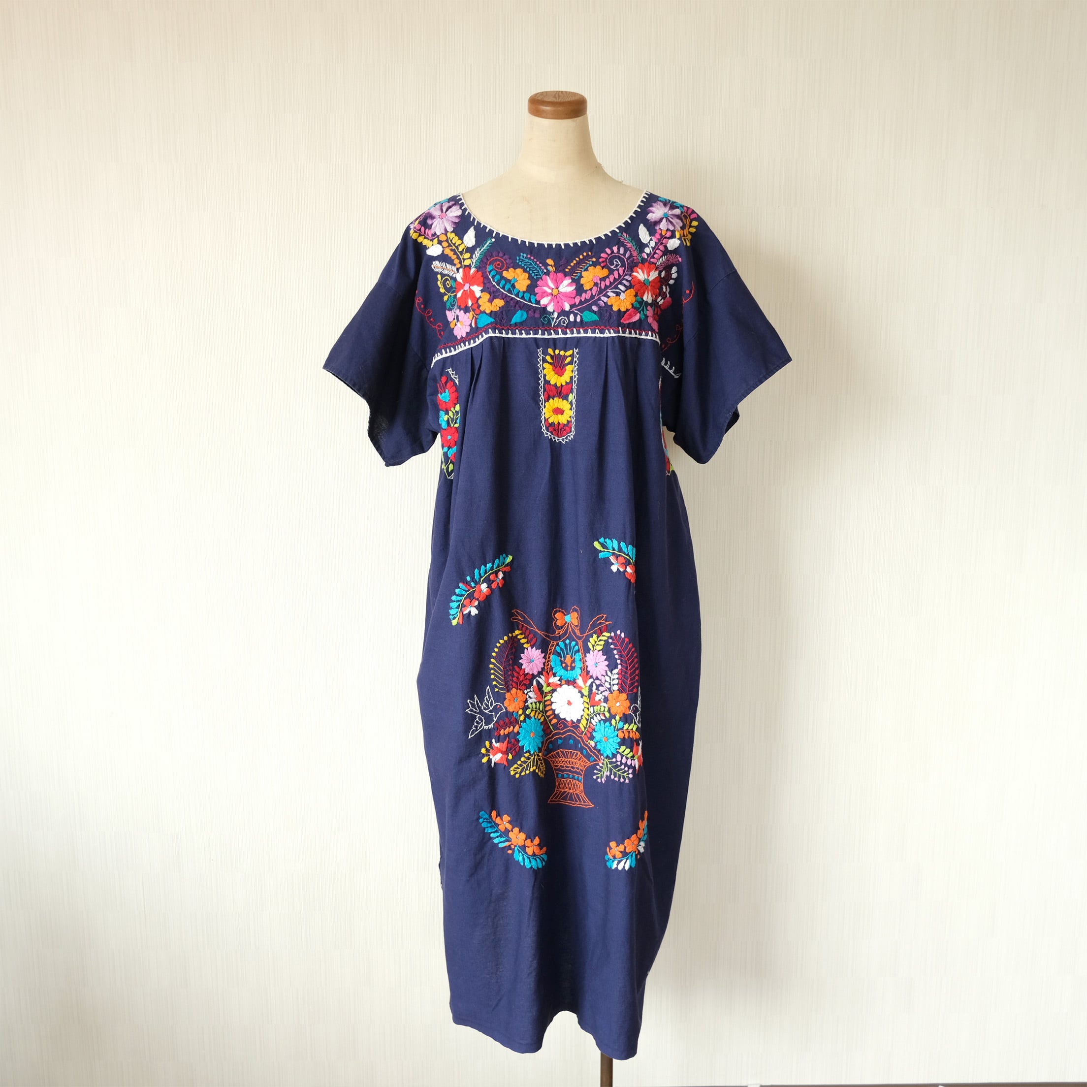 メキシコ手刺繍ワンピース | 晴と褻/ハレトケ by ototoharu;