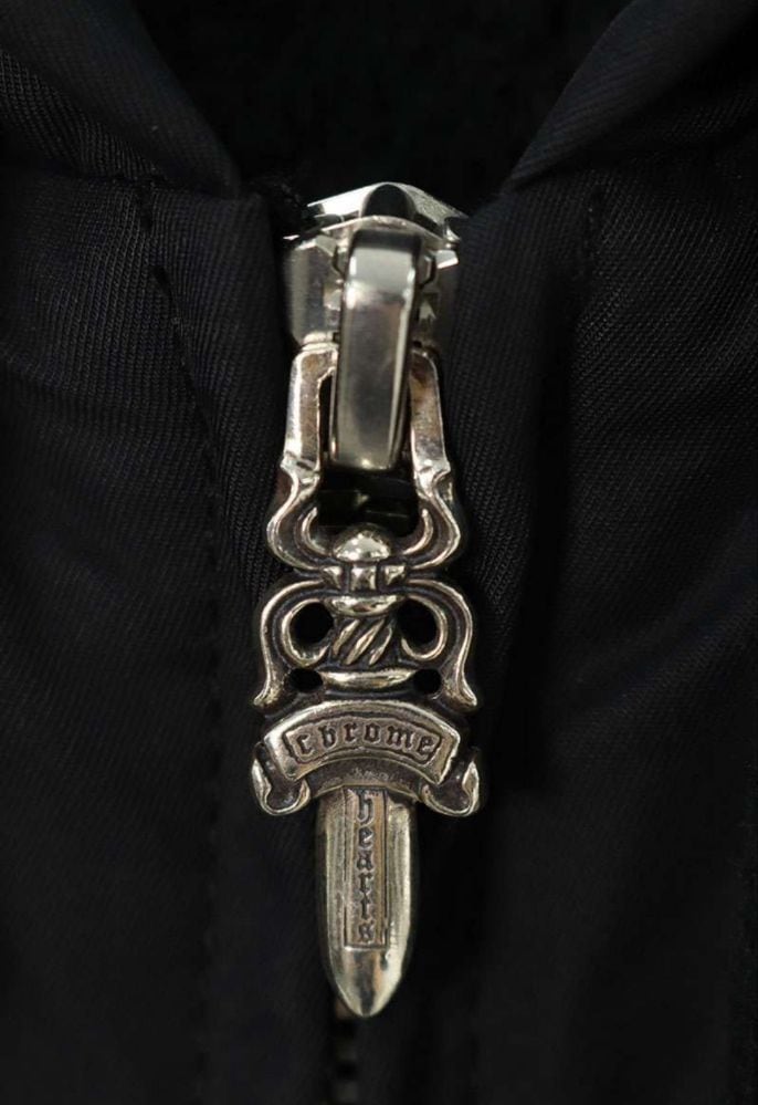 CHROME HEARTS クロムハーツ HURRICANE クロスパッチ付きレザー