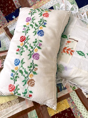 ヴィンテージ クロス刺繍 コットン長方形 クッションカバー
