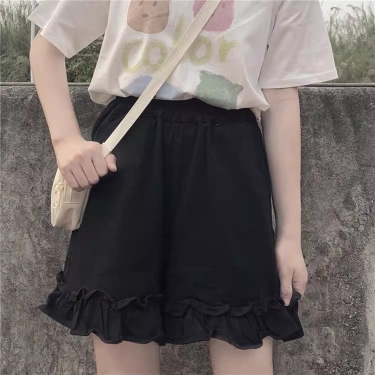 2色／フリルショートパンツ ・67771 | sucrier ( シュクリエ ) - お
