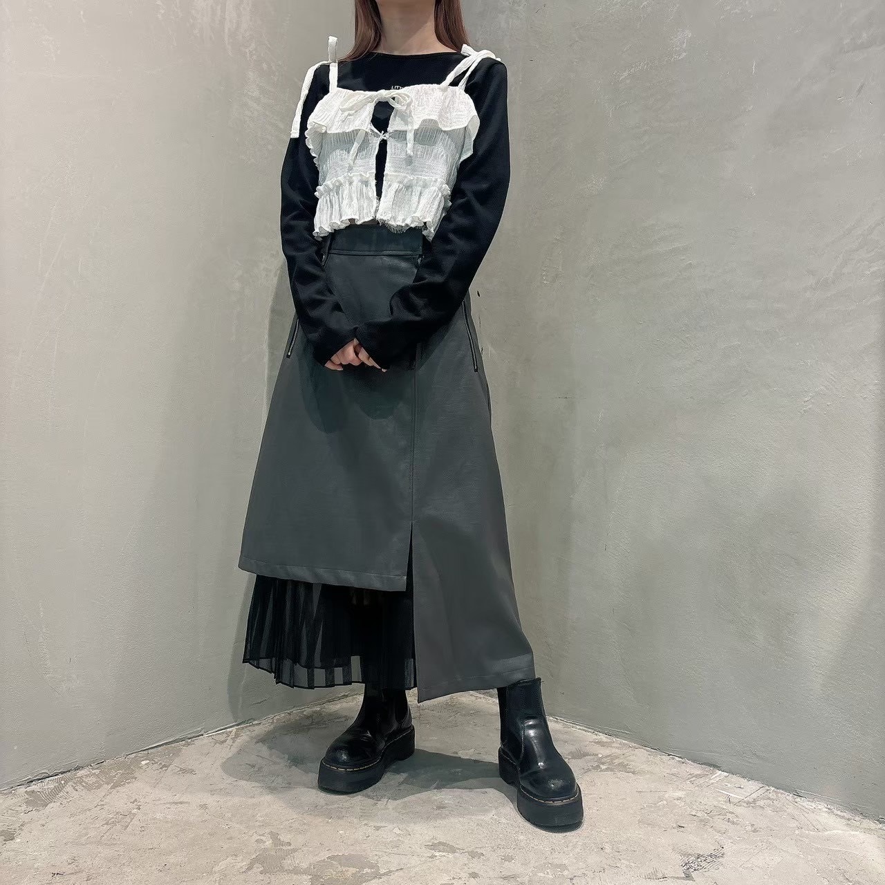 ロングセラー】シンセティックレザースカート | BANK ONLINE STORE