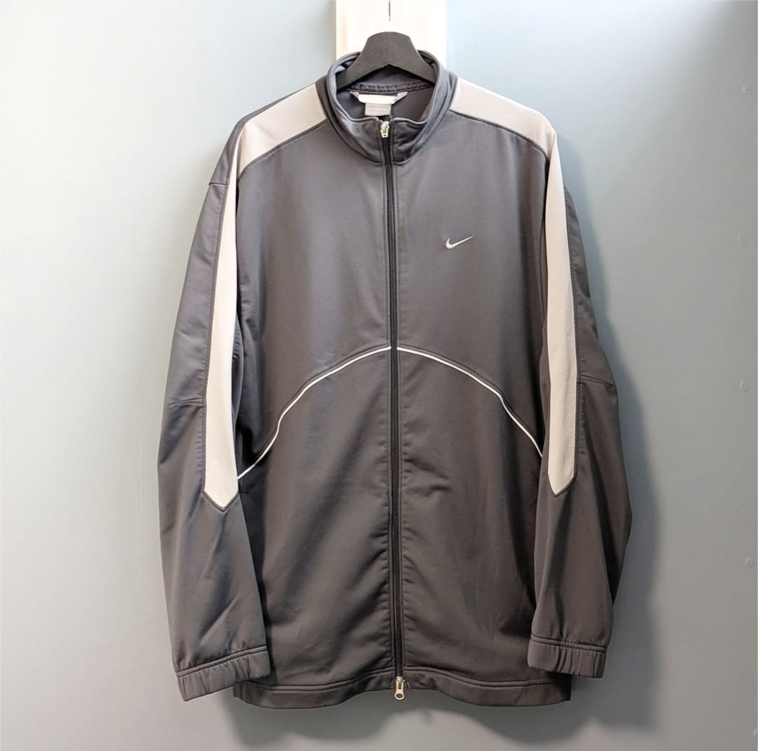 Y2K nike track jaket 小岩店