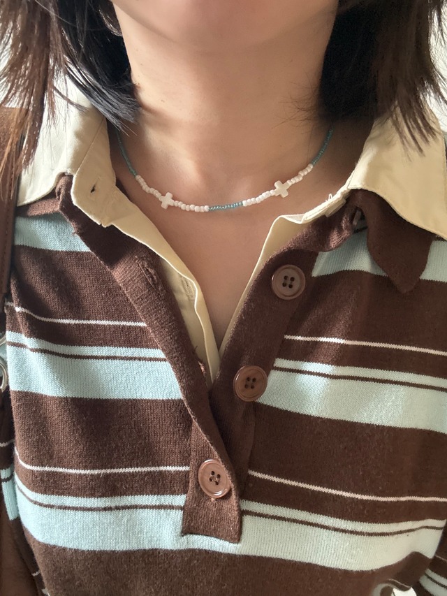 WHITE CROSS BEADS NECKLACE
