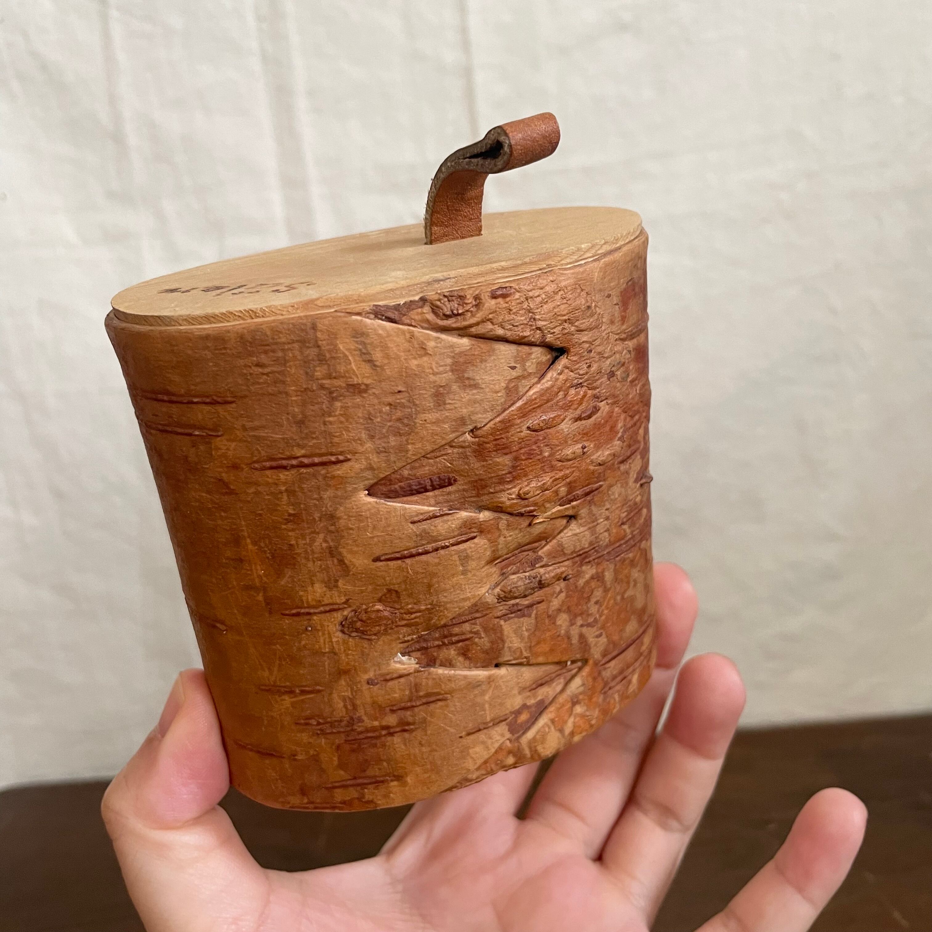 白樺樹皮　蓋付き丸型ボックス 白樺樹皮 蓋付き丸型ボックス 白樺樹皮蓋付き丸型ボックス