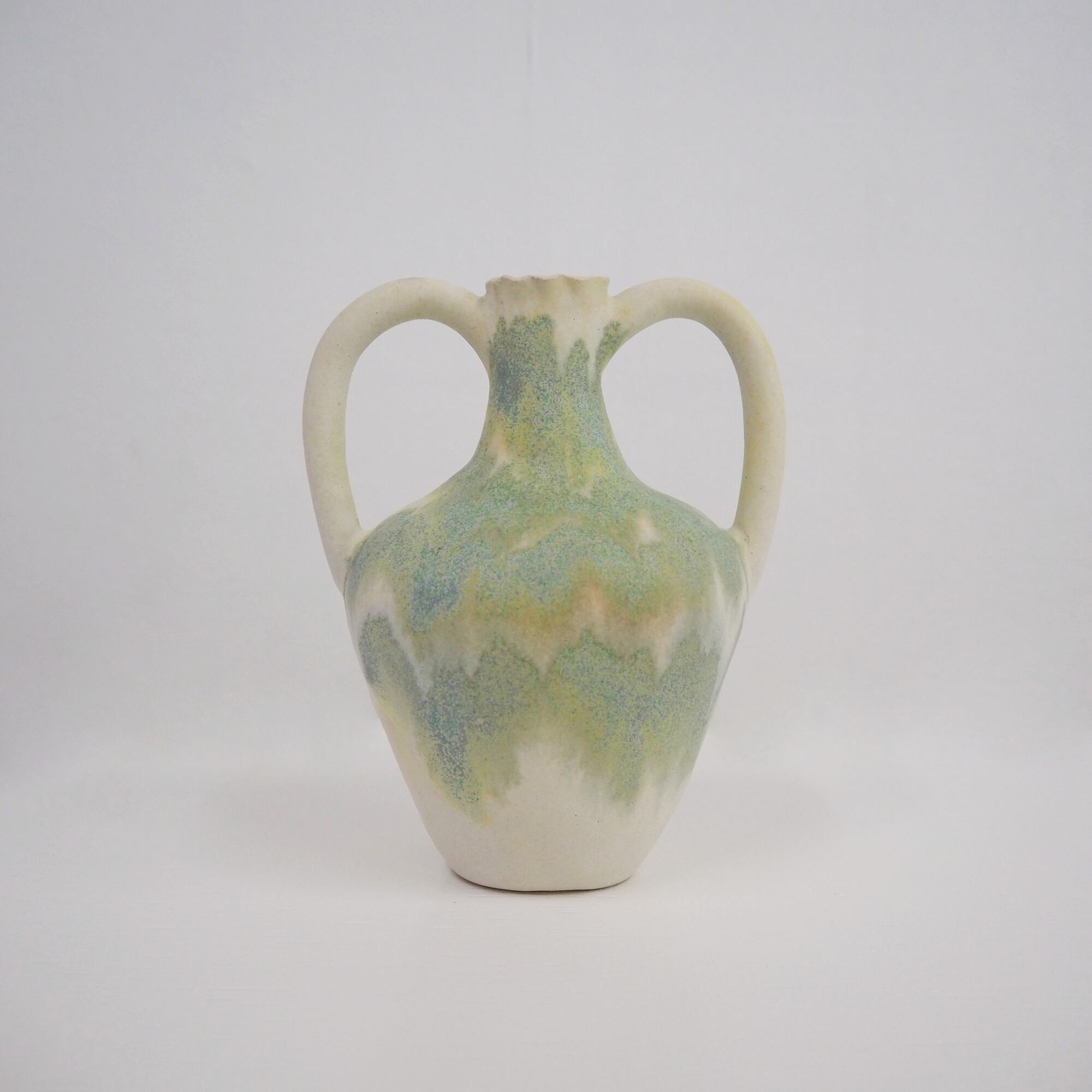 ナミナミなフラワーベース | YokoPottery