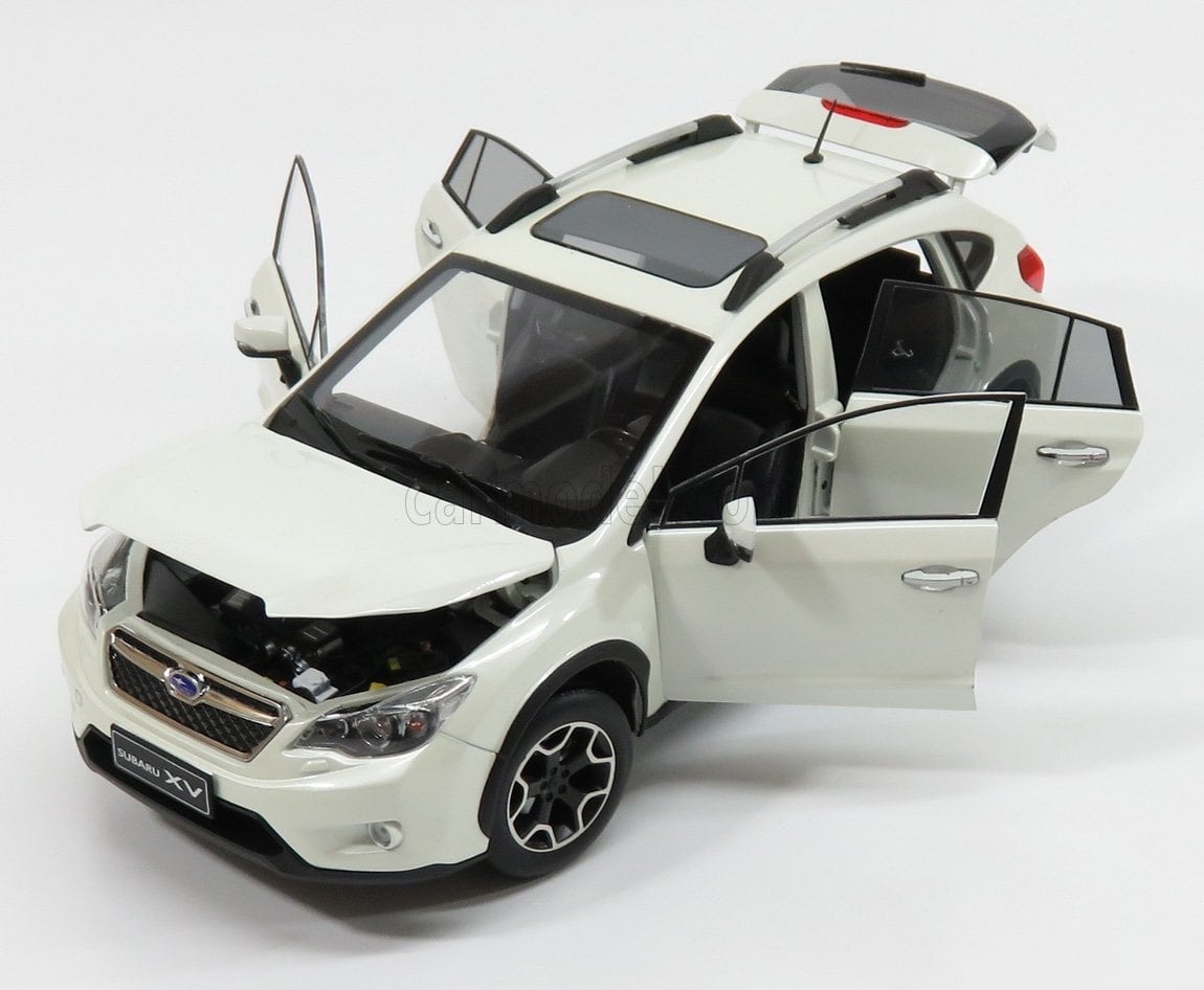 ミニカー 1/18 スバル XV SUN-STAR 1/18 SUBARU XV 2014 CRYSTAL WHITE