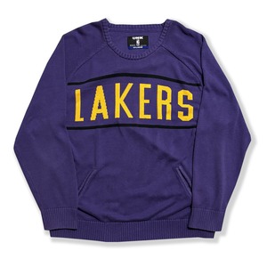 Los Angeles Lakers Sweater. UNK