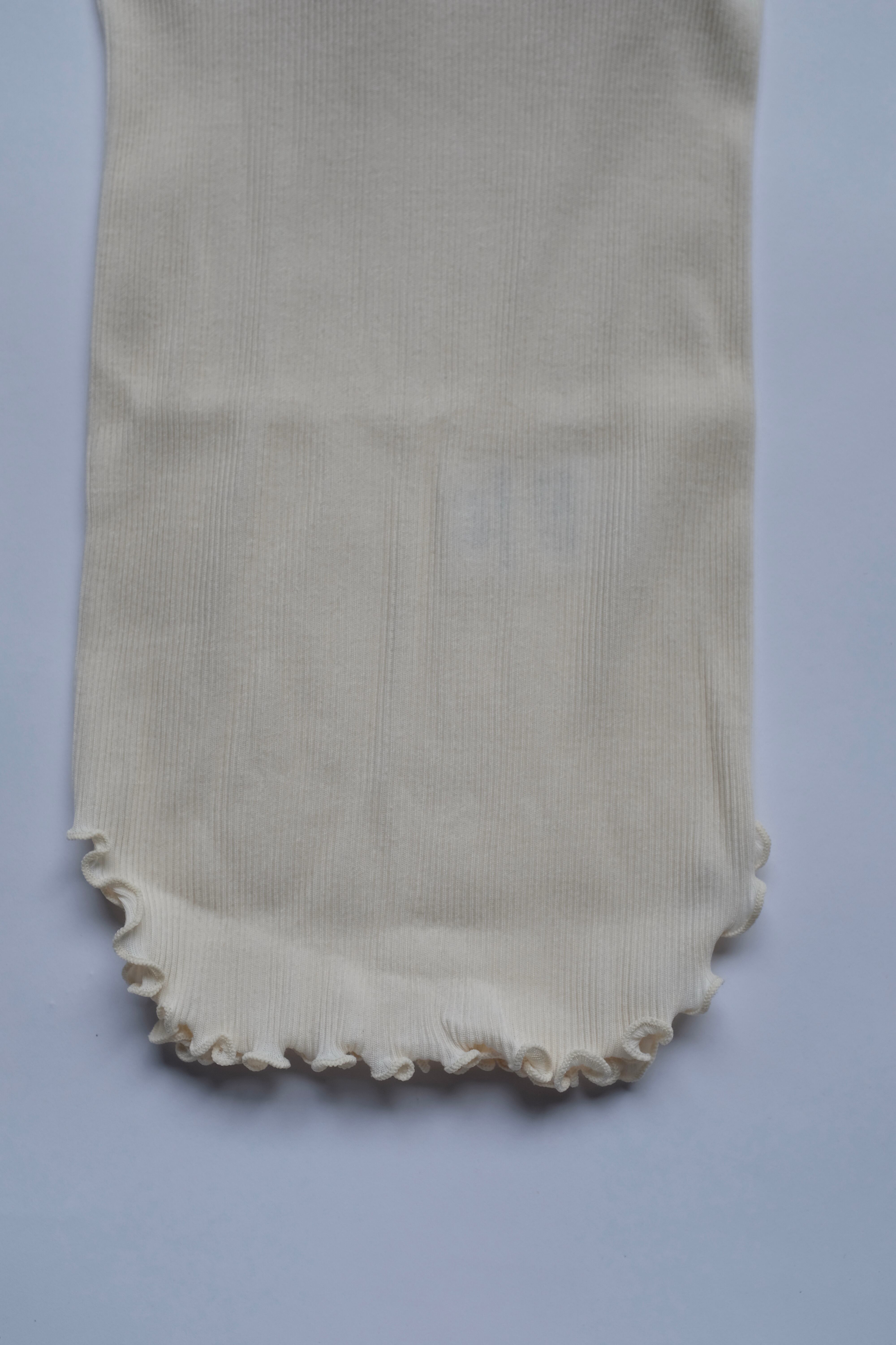 HAKUJI] Twisted cotton V-neck tanktop / Ivory | YES-姫路の美容院と