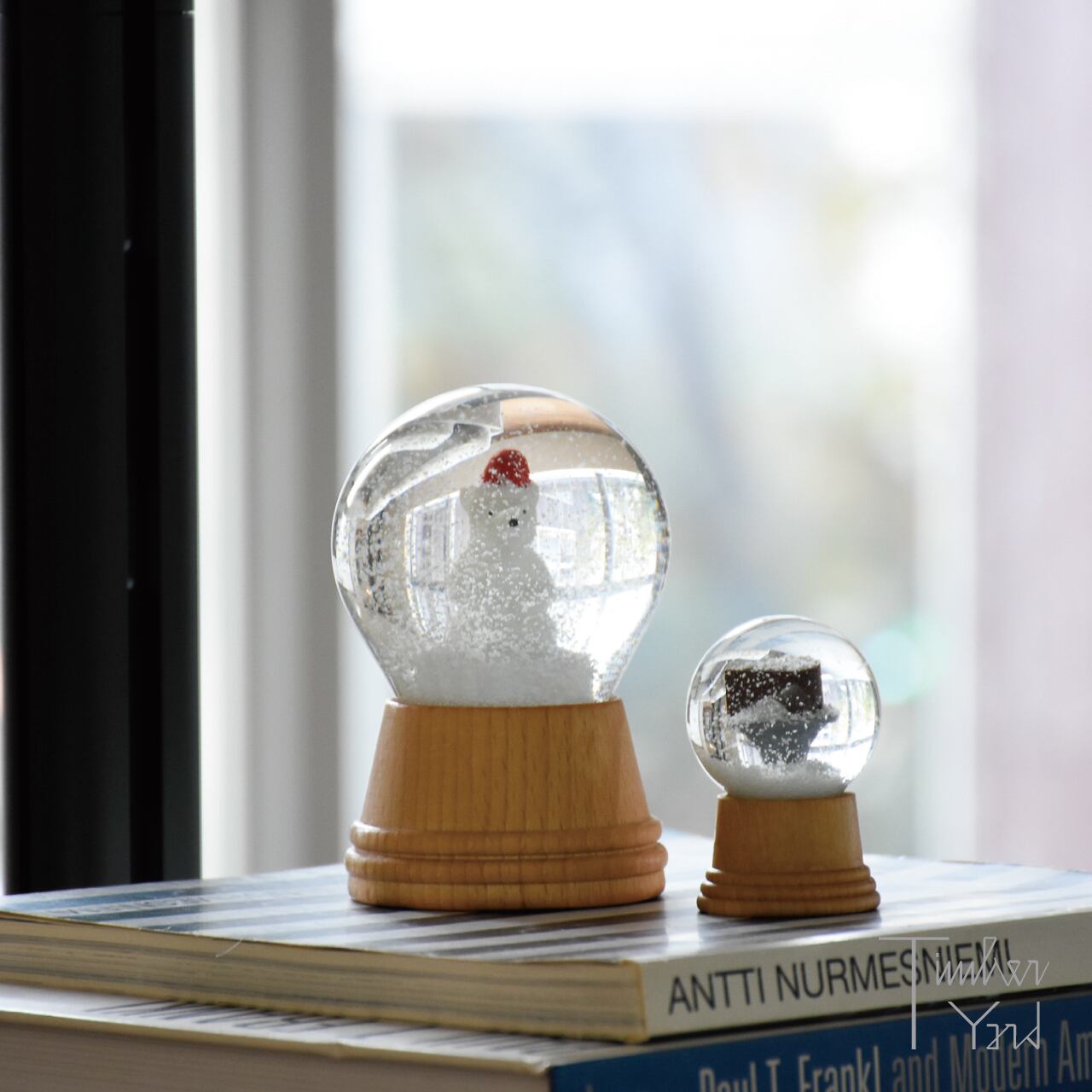 ONLINE限定】スノードーム / ザッハトルテ / 木製台座 / Φ4.5cm