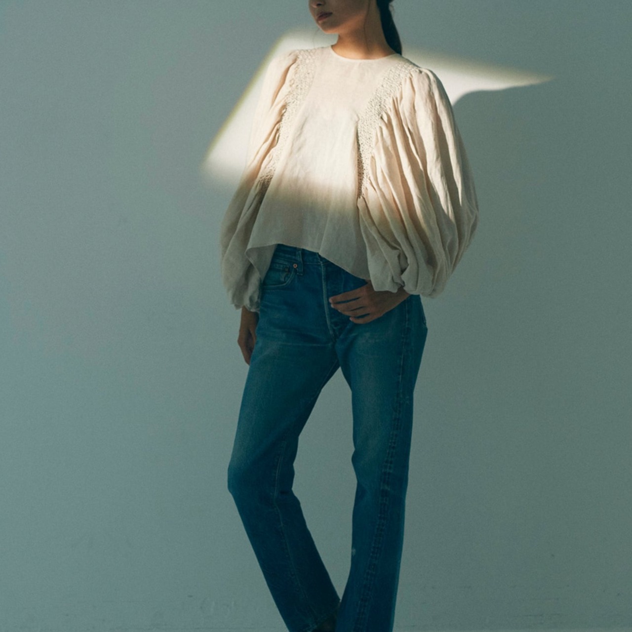 Hériter(エリテ) hand smocking blouse リネン ハンドスモッキングブラウス