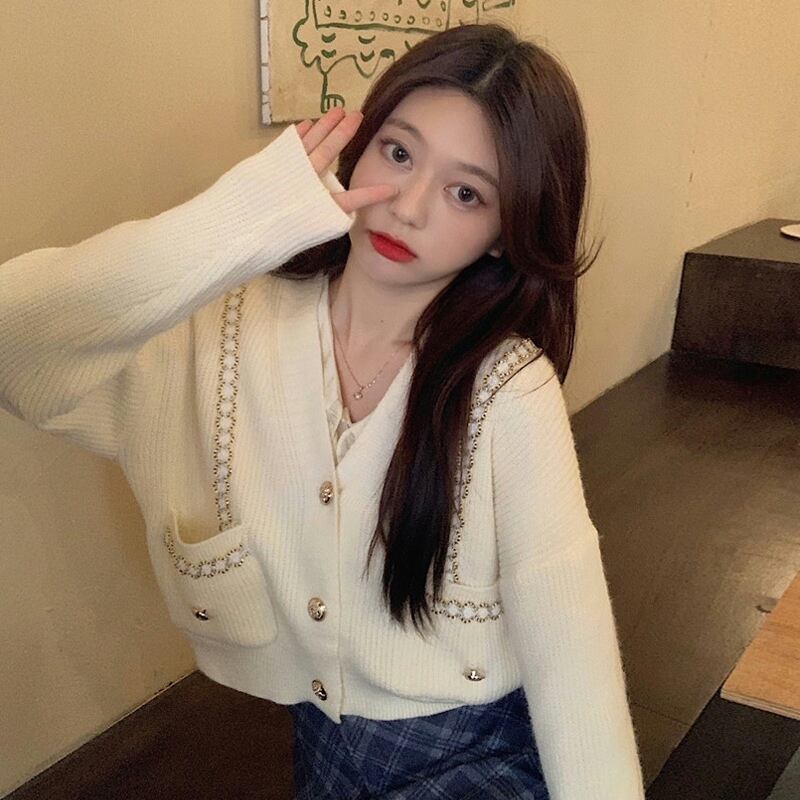 ホワイトセーター コート スプリングオータムスタイルスタンダードショートニットカーディガン レトロ 春物 秋物 試着室58263298580