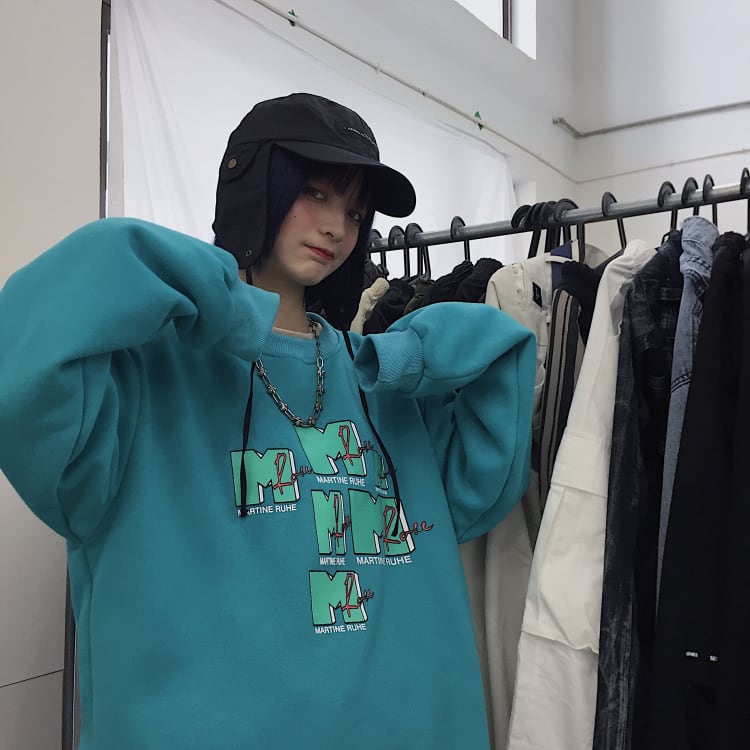新品タグ付き】ブルーベルベッツ スタジャン ダークグリーン 2色展開