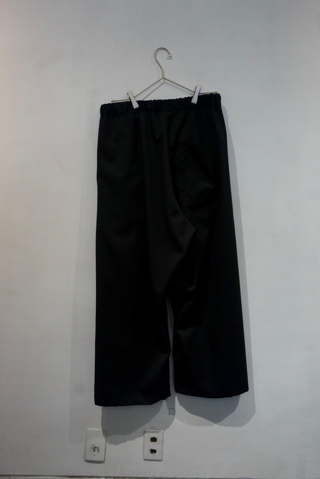 NiLS / wide pants