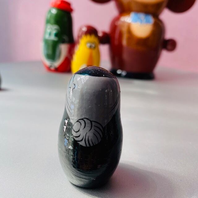 ロシア》マトリョーシカ チェブラーシカ 5ピース | クルブニーカ ロシア》マトリョーシカ チェブラーシカ 5ピース | クルブニーカ