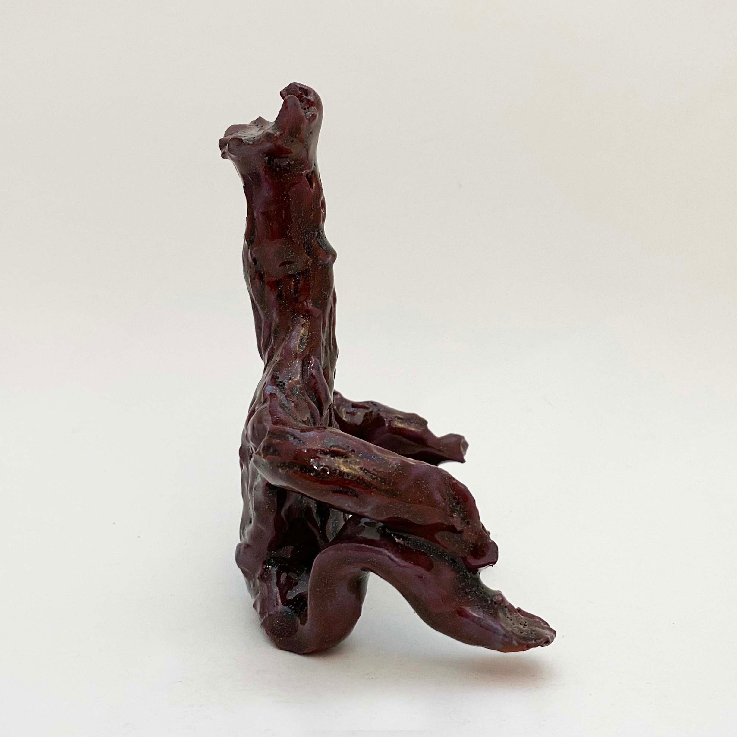 ラトヴィアのラトガレ陶器の木の妖精