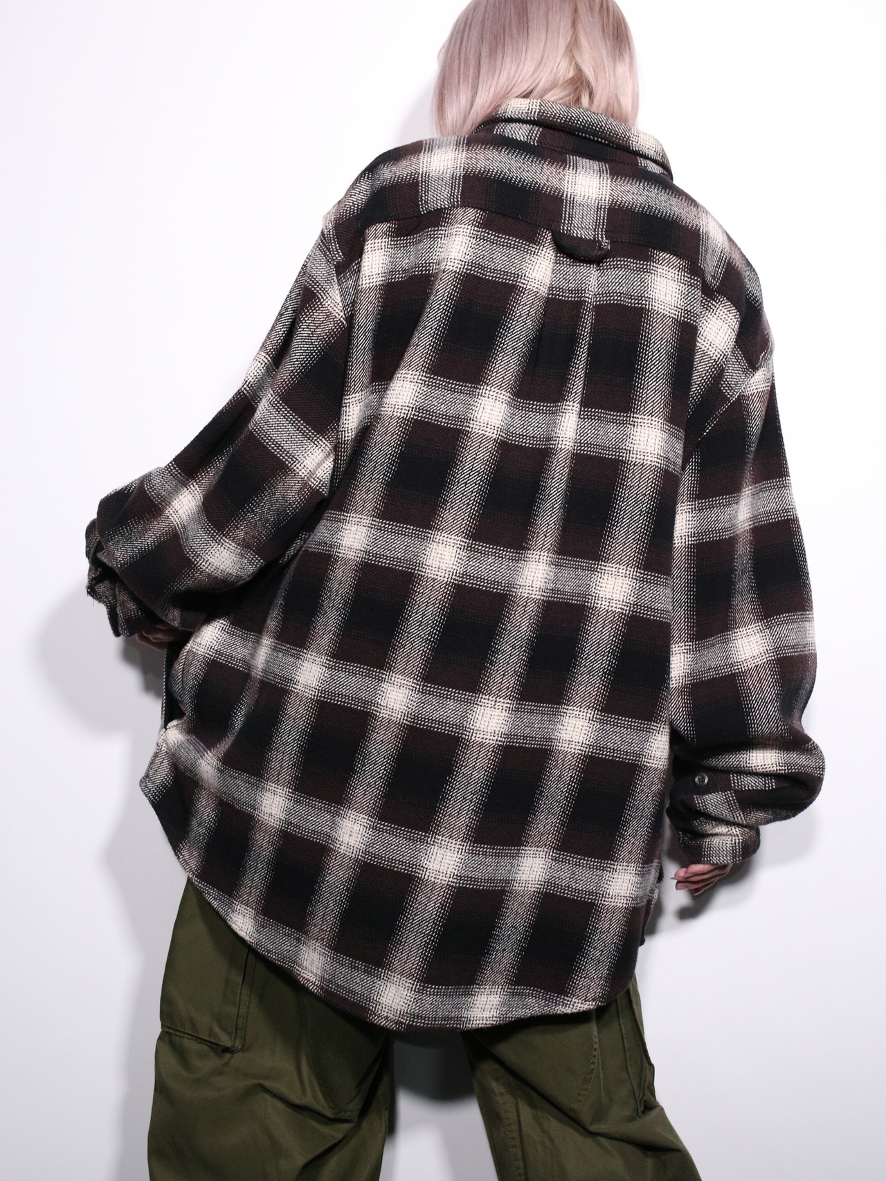 XXL monotone coloring shadow check shirt jacket - 6
