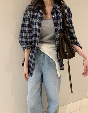 (予約)poster / Chris Shirt / 2color