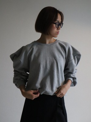 power shoulder sweat