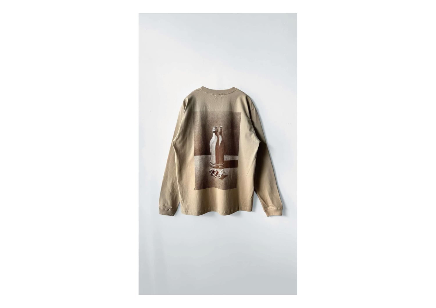 JUN ITO|Long sleeve T-shirt「BETWEEN BOUNDARIES」(Beige)