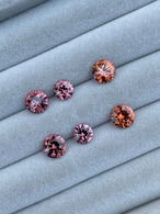 ブラウニッシュピンクジルコン 6mm, 約1.1ct, タンザニア産