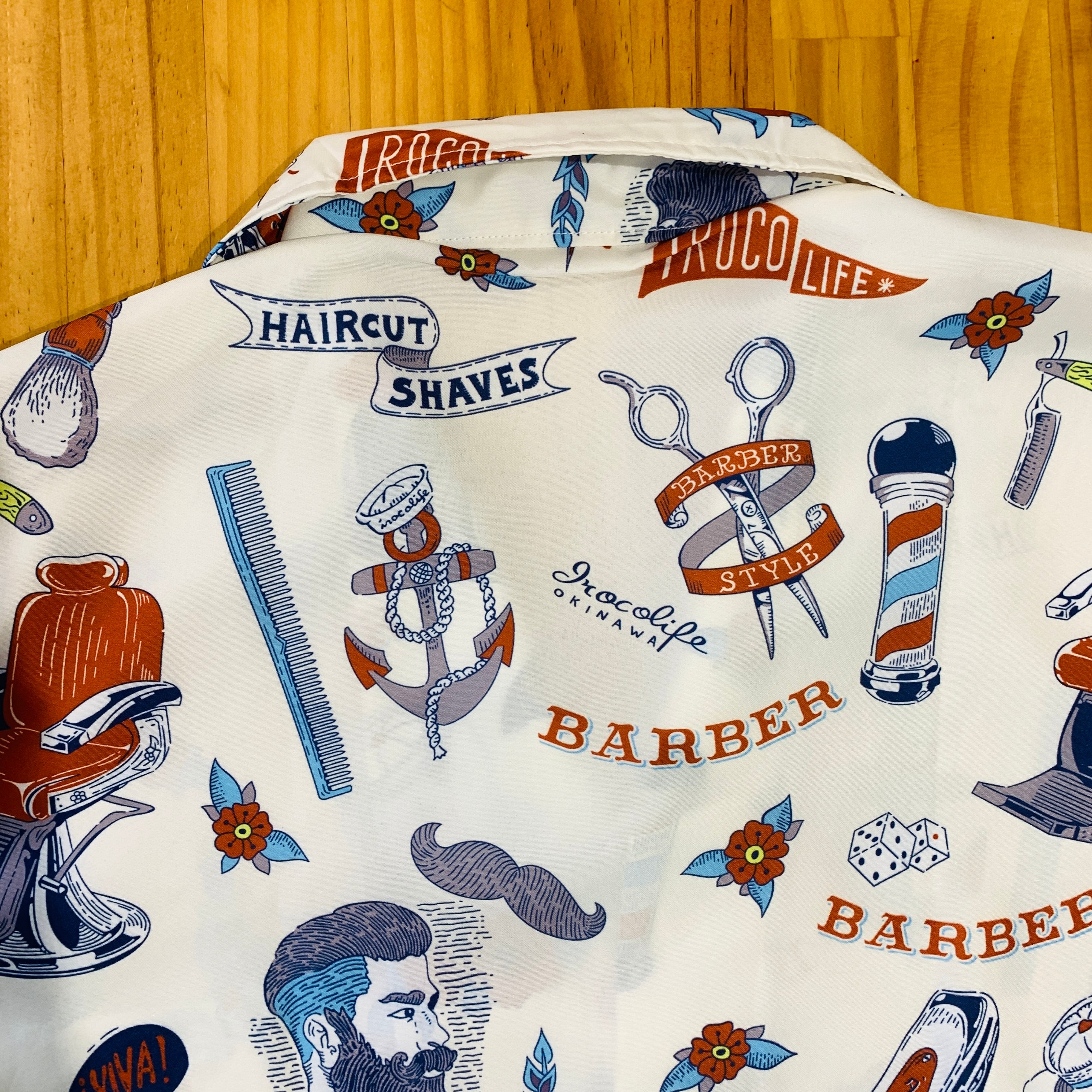 南国BARBER柄のロングアロハシャツ【White】 | 沖縄のセレクトショップ