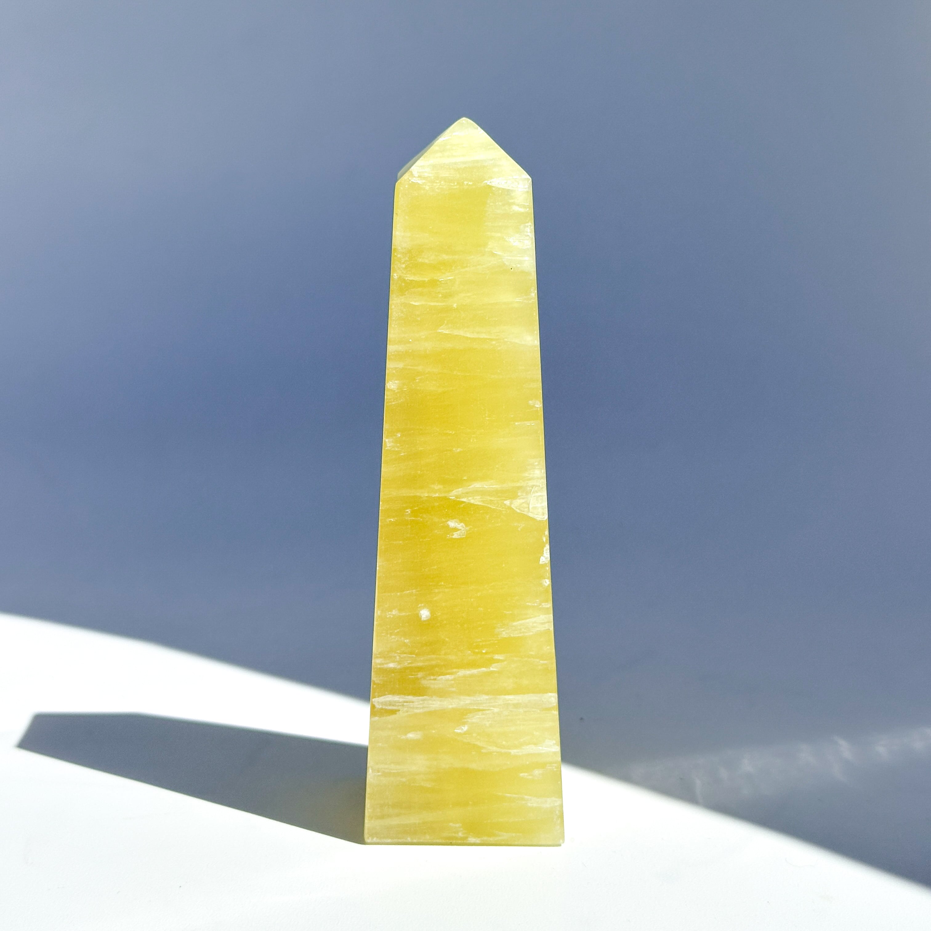 Bigイエローカルサイト タワー83◇ Yellow Calcite ◇天然石・鉱物・パワーストーン・インテリア