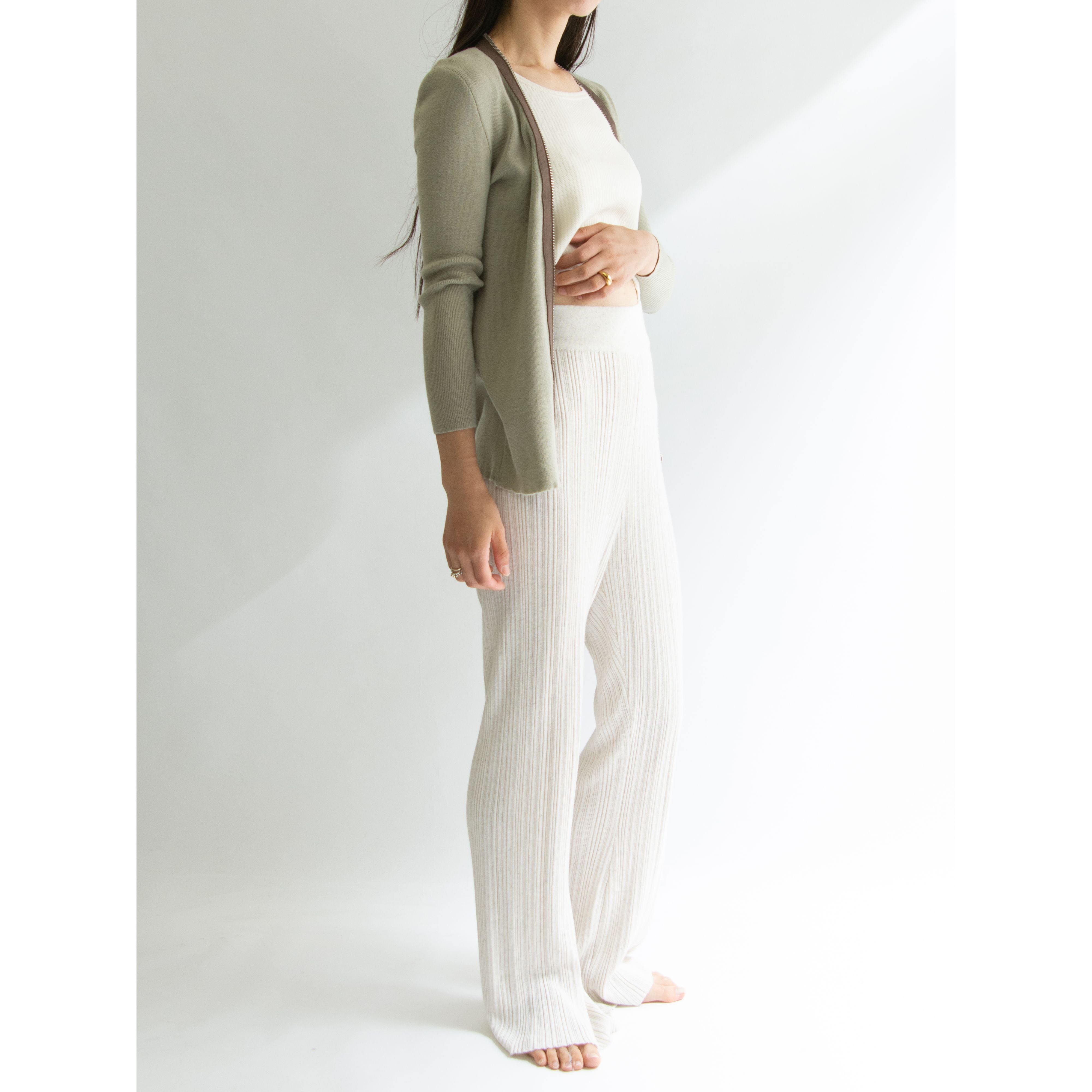 【Salvatore Ferragamo】Made in Italy 100% Wool Knit Cardigan(サルヴァトーレ フェラガモ イタリア製 ウールニットカーディガン)