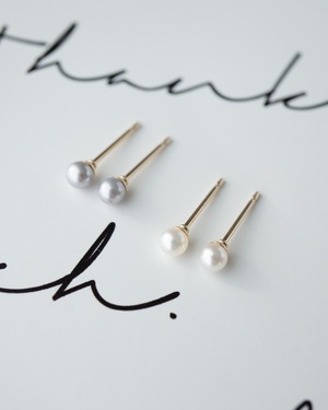 極小パールピアス-White／K14GF