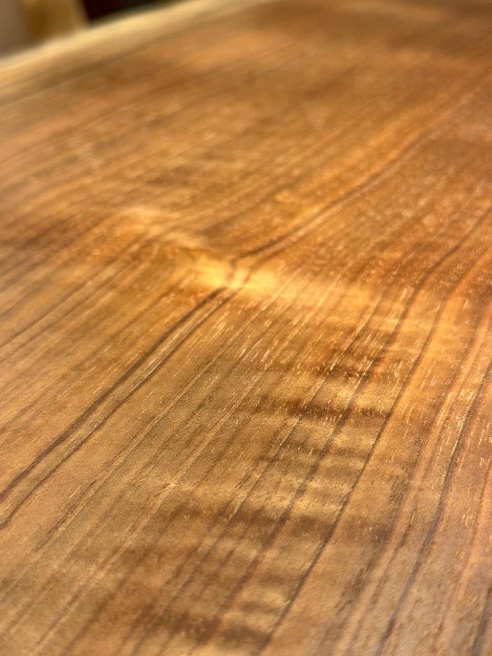 胡桃の木　一枚板　和風テーブル NO1 胡桃（クルミ）一枚板 ｜一枚板テーブル 通販｜大阪｜一枚板