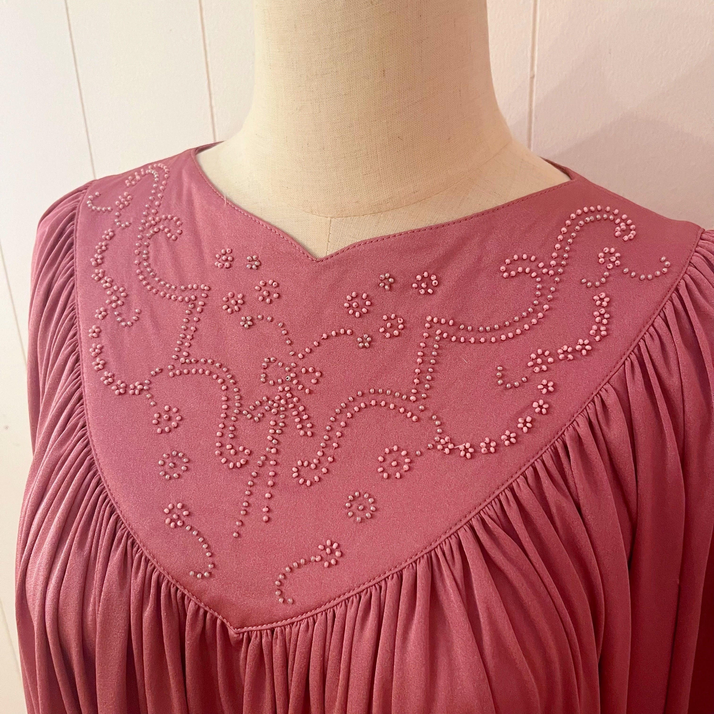 flower ribbon beads gather one-piece