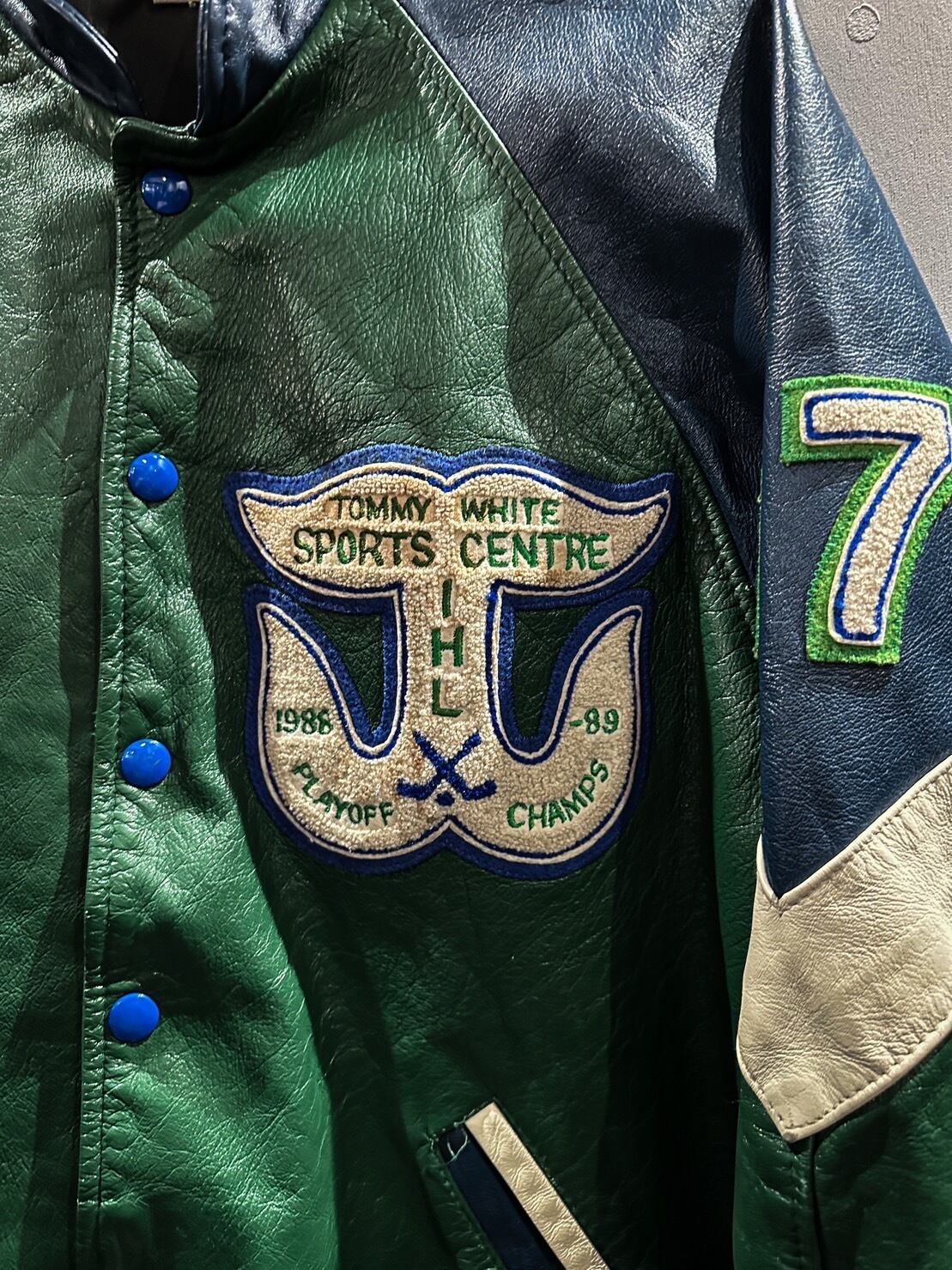 X VINTAGE】