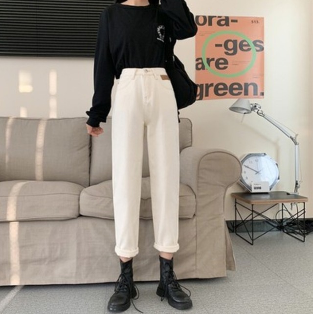 ボトムス パンツ デート デニムパンツ ハイウエスト デニム かわいい 大人可愛い きれいめ シンプル カジュアル 大人 上品 おしゃれ お洒落 主役級 存在感 春 夏 秋 冬 オールシーズン シーズンレス 10代 20代 レディース 女性用 OL 学生 デート お出かけ 公園デビュー 女子会 お泊まり 休日 旅行 着回し 普段使い ファッション コーデ 楽ちん トレンド 流行 インスタ映え S M L XL 2XL ゆったり ゆる 黒 ブラック 青 ブルー 灰色 グレー