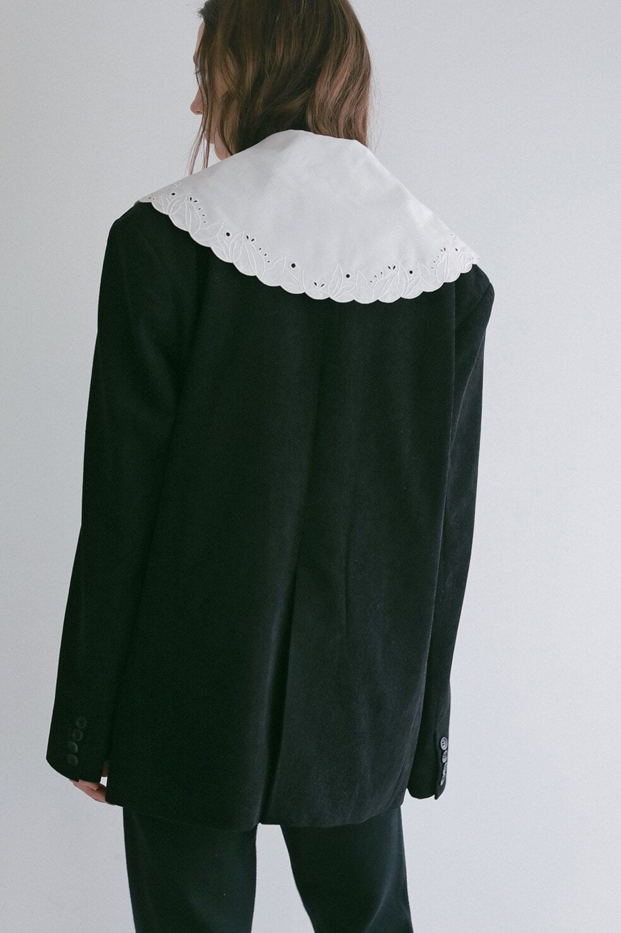 MANOF LACE COLLAR CORDUROY JACKET