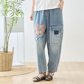 TRUBE 大輪フラワーアップリケバレルテーパードデニムパンツ【M~L】デニムブルー