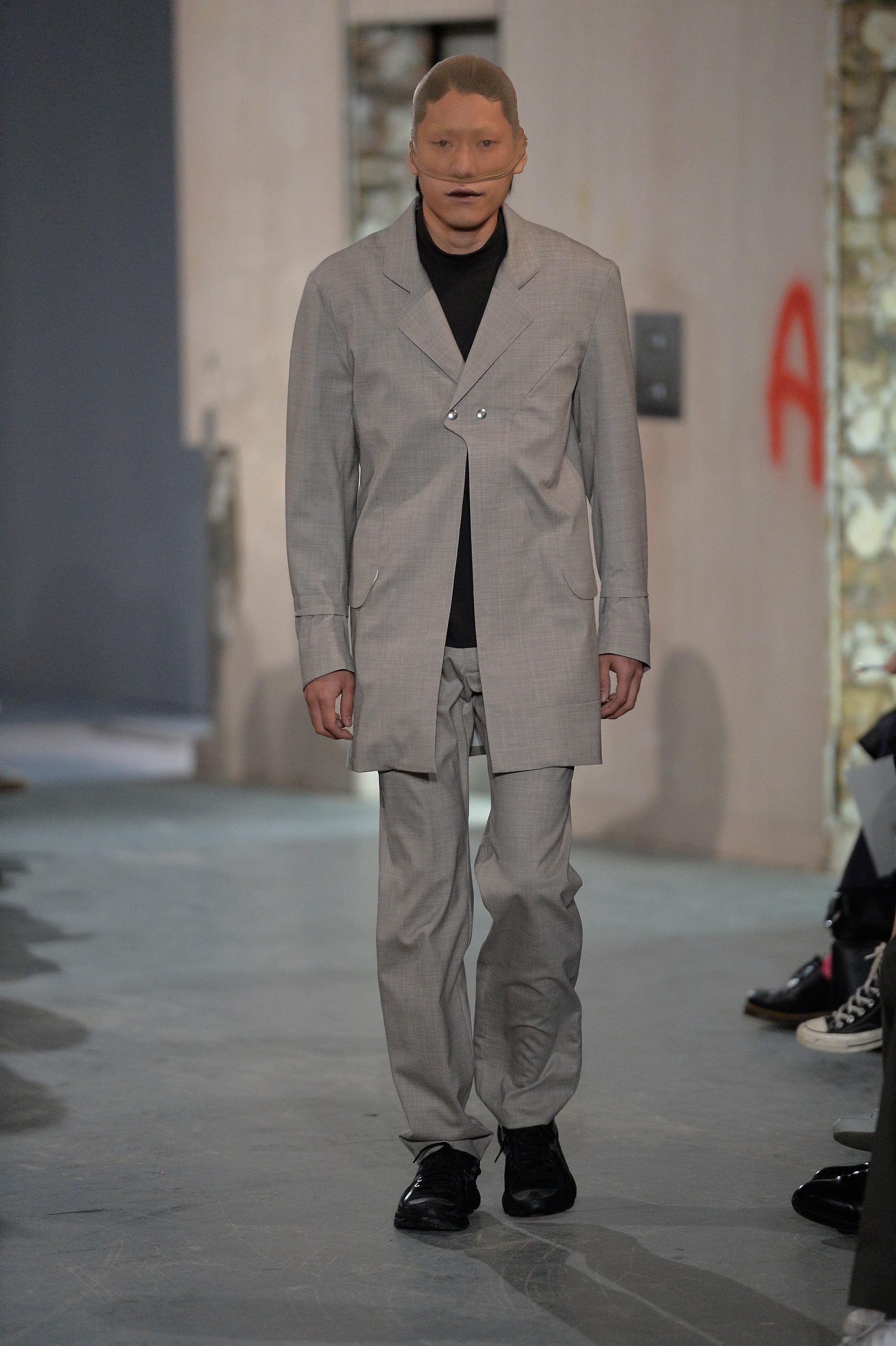 SS2018 KIKO KOSTADINOV JAVIER DOUBLE SNAP BLAZER SHORT | ZSC