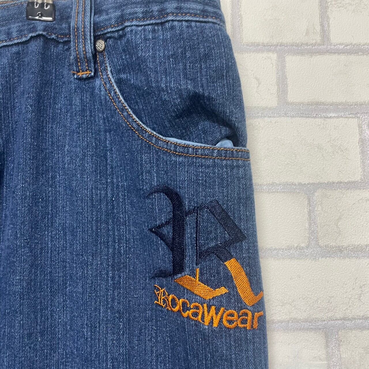 W42×L30】Rocawear デニムパンツ 刺繍 革パッチ | 古着屋OLDGREEN W42×L30】Rocawear デニムパンツ 刺繍 革パッチ | 古着屋OLDGREEN