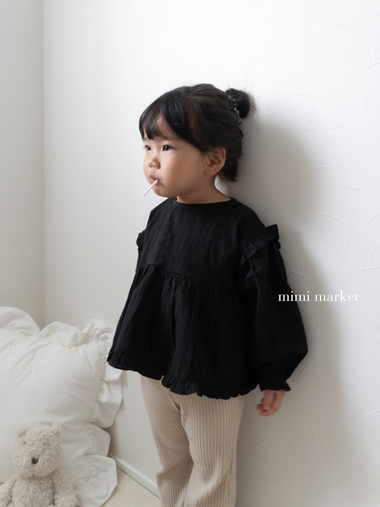 送料無料【予約】/ ショルダーフリルブラウス / mimimarket