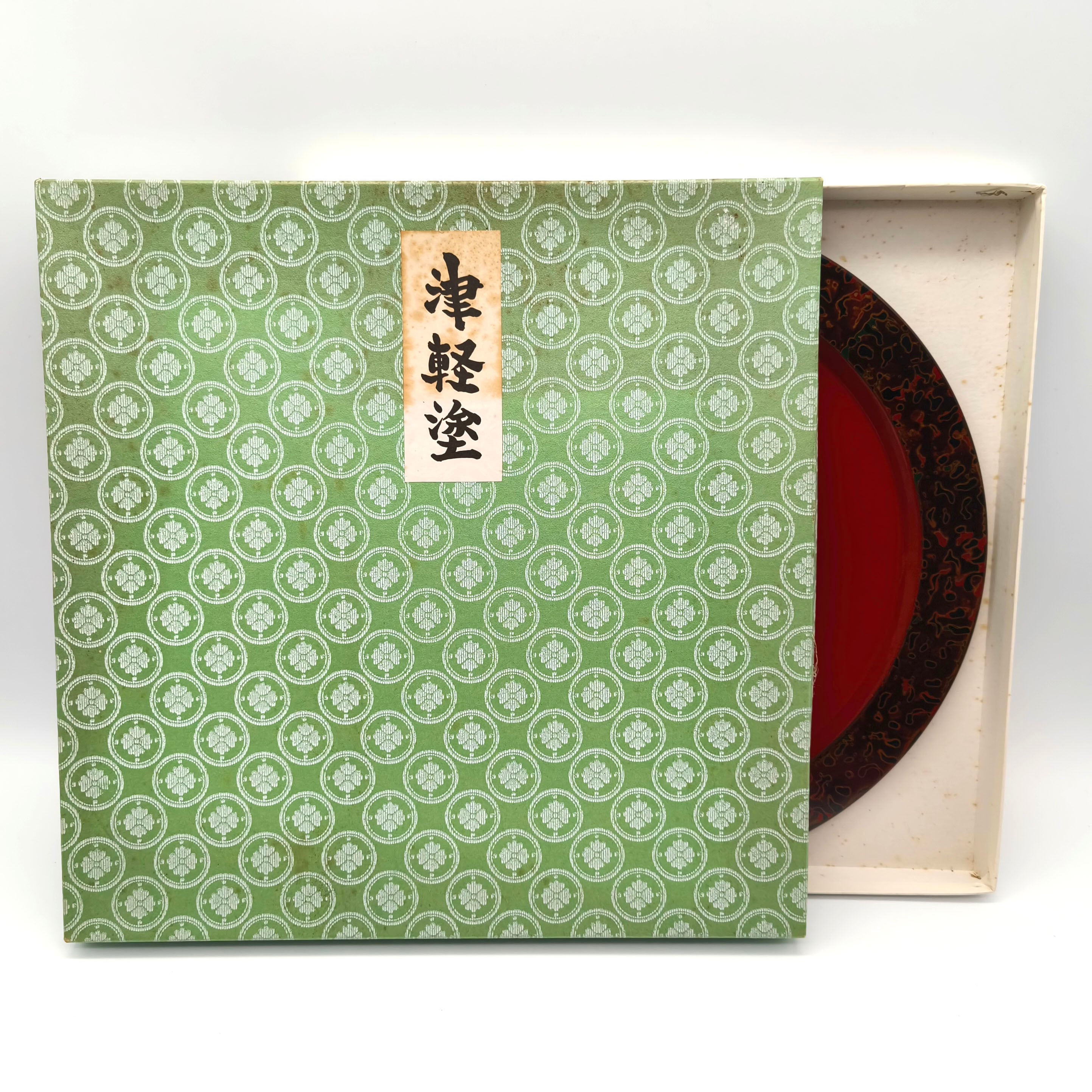 津軽塗（唐塗）バカ塗り・丸盆・菓子盆・トレー・伝統工芸・No.250615