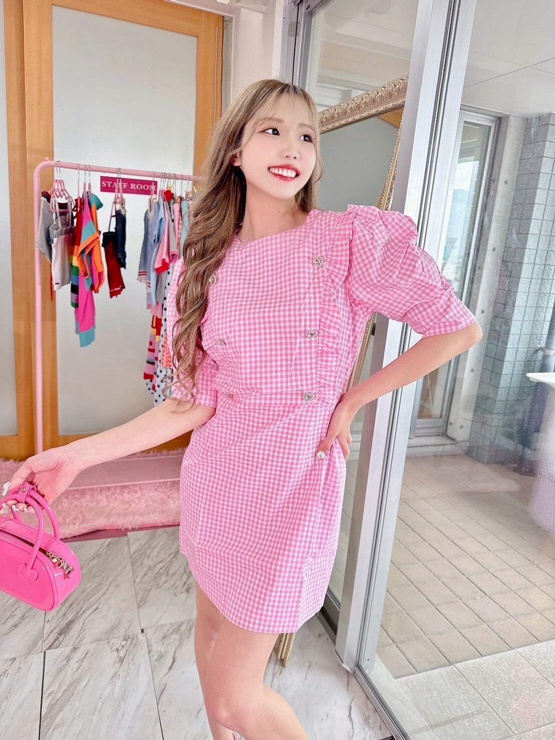 Pinkギンガムチェックフリルワンピ/韓国/レディースファッション/可愛い/上品/カジュアル/パフスリーブ/女子/春/夏(4-178)