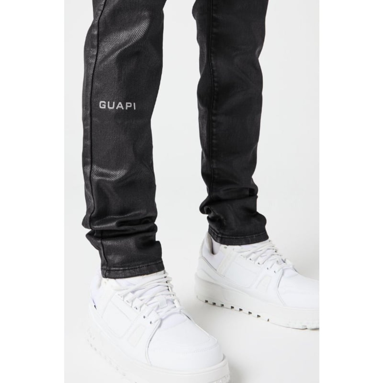 GUAPI / obsidian back waxed basic denim