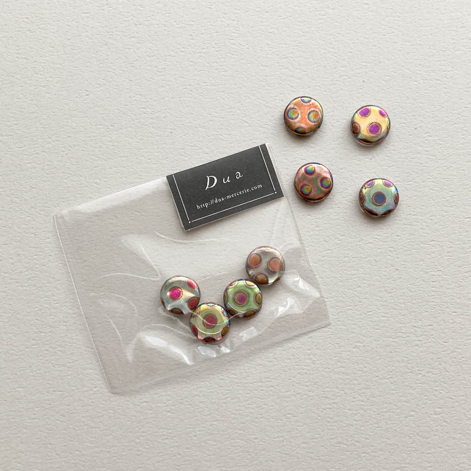 〈最終入荷〉《オンライン限定》チェコドット柄オーロラコインビーズパック(4p)