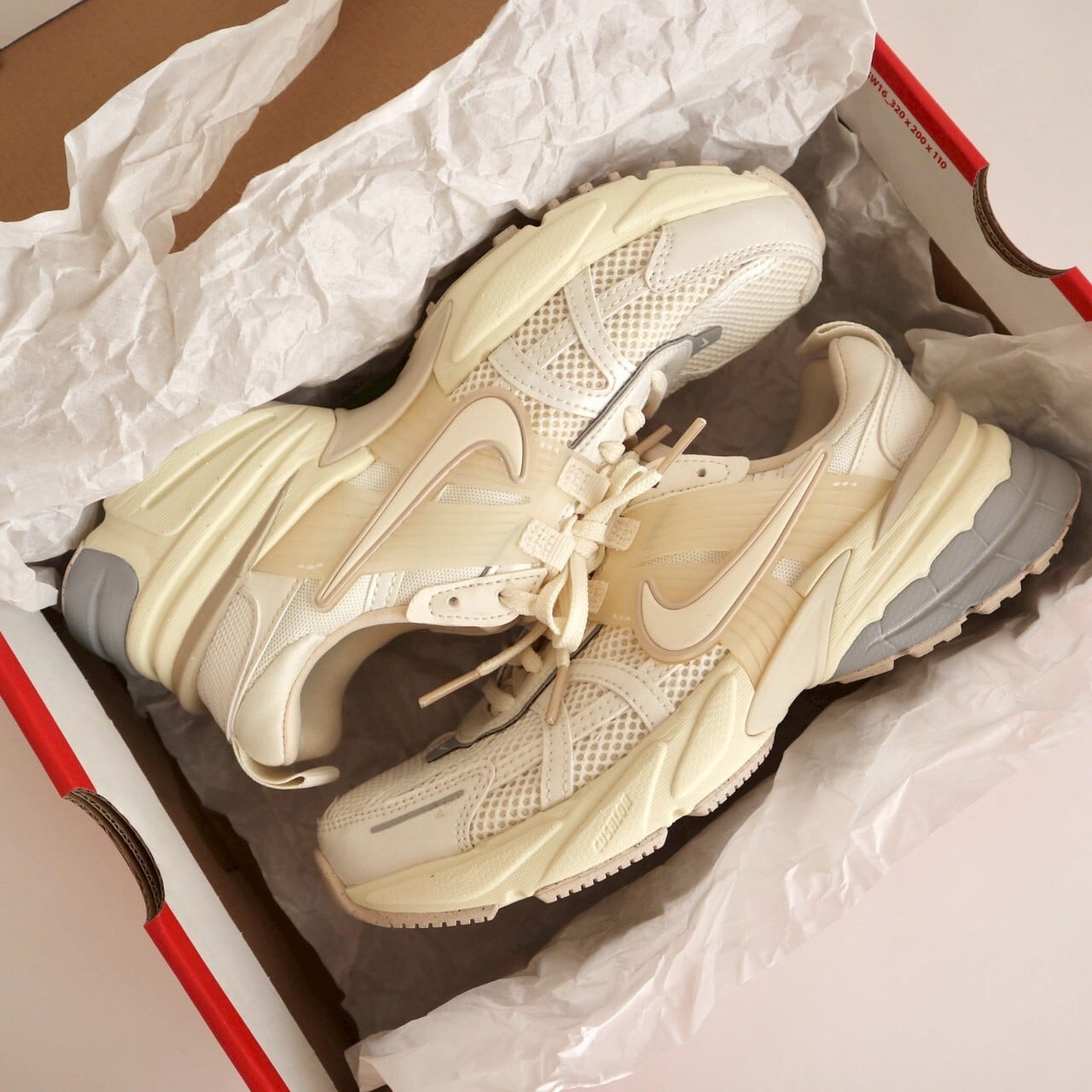 NIKE V2K RUN 【24cm 】 24cm NIKE W V2K RUN | portsidelaboratory STORE